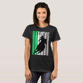 Green Believe Cowgirl Motivational Inspiring Farm  T-Shirt (Vorne ganz)