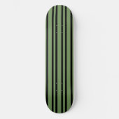 Green Black Stripes Pattern Skateboard (Vorderseite)