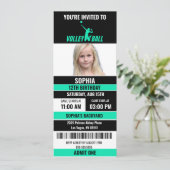 Green Black Volleyball Ticket Geburtstag Foto Einladung (Stehend Vorderseite)