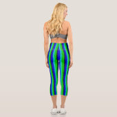Green Blue abstrakt 3D Regenbogenmuster Capri Leggings (Rückseite)