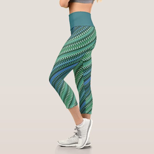Green Blue Aquamarin Cool Stripes Abstrakt Psyched Capri Leggings (Links)