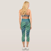 Green Blue Aquamarin Cool Stripes Abstrakt Psyched Capri Leggings (Rückseite)