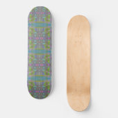 Green Blue Lila Geometric Skateboard (Vorderseite)
