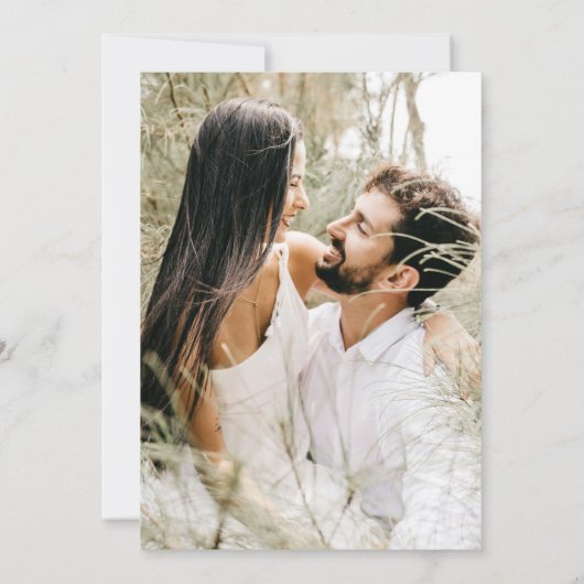 Green Boho Wildblumen Foto Hochzeit Einladung (Rückseite)