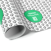 Green Boy Soccer Birthday Party Geschenkpapier (Rolleneckpunkt)