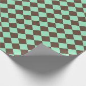 Green Brown Diamond Schachbrett Muster Geschenkpapier (Ecke)