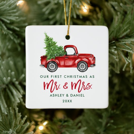 Green Brush Script Red Truck Erster Weihnachtsmark Keramikornament (Baum)