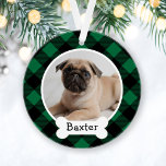 Green Buffalo Kariertes Puppy-Hund-Foto Ornament<br><div class="desc">Personalisieren Sie diesen festlich grünen und schwarzen Büffel Karo karierte Ornament-Design mit einem Foto Ihres Welpen Hund mit ihrem Vornamen auf dem Hund Knochen monogramm Namenschild. Ein tolles Geschenk für Hundefreunde,  um das erste Weihnachtsfest eines Welpen zu feiern oder die Erinnerung an einen geliebten Familienhund zu pflegen.</div>