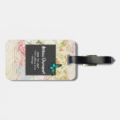 Green Butterfly auf der Vintagen Collage Monogram Gepäckanhänger (Rückseite horizontal)