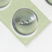 Green Buttons on Stripes Fleecedecke (Ecke)