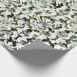 Green Cali Mint White Metallic Damask Sequin Geschenkpapier<br><div class="desc">mit metallischer Pulverstruktur dekoriert und mit immer schicken Damast-Schmuckböden geschmücktK</div>