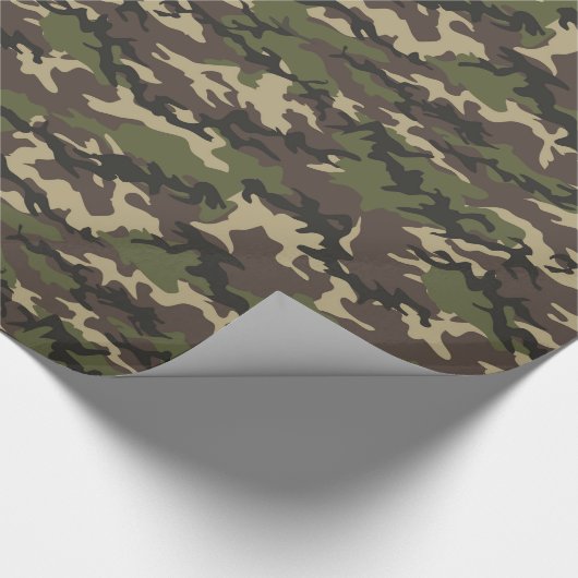 Green Camouflage Camouflage Geschenkpapier (Ecke)