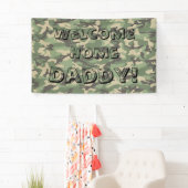 Green Camouflage Welcome Zuhause Banner Personalis (Insitu)