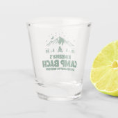 Green Camp Bachelorette Weekend Schnapsglas (Rückseite)