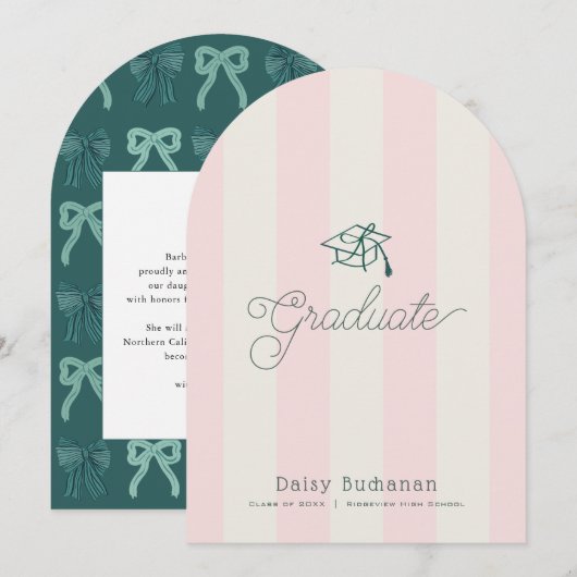 Green Cap Pink Stripes Bow Graduation Announcement Einladung (Vorne/Hinten)