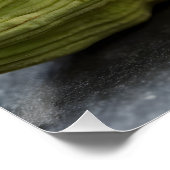 Green Cardamom Pods Macro Zoom Aromatic Spice Text Poster (Ecke)