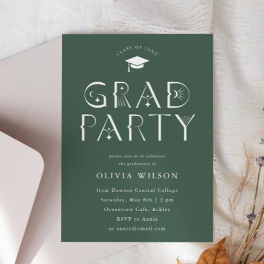 Green Celestial Typografy Grad Party Einladung