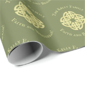 Green Celtic Cross Classic Custom Geschenkpapier (Rolleneckpunkt)