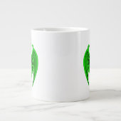 Green Celtic Dragon Jumbo-Tasse (Vorderseite)