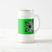 Green Celtic Knot Original Art Bierglas (VorderseiteRechts)