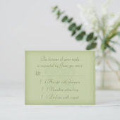 Green Celtic Knot Wedding RSVP Card (Stehend Vorderseite)