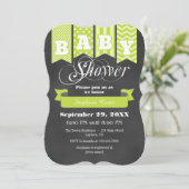 Green Chalkboard Flag Baby Dusche einladen Einladung (Stehend Vorderseite)