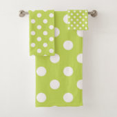Green Chartreuse & White Polka Dot Badhandtuch Set (Insitu)