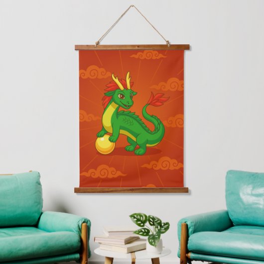 Green Chinese Dragon on Red Wandteppich Mit Holzrahmen (Wohnzimmer)