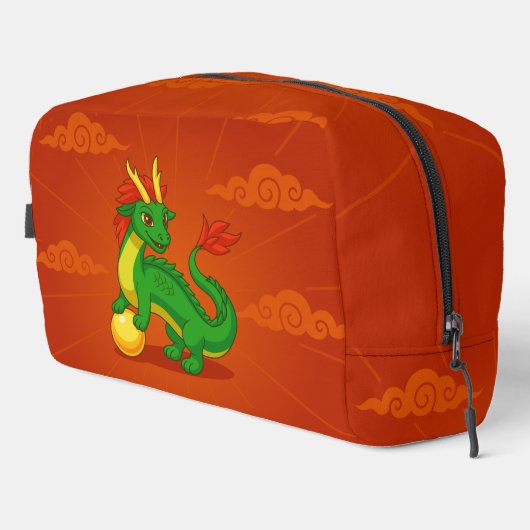 Green Chinese Dragon on Red Waschbeutel (Rechte Ecke)