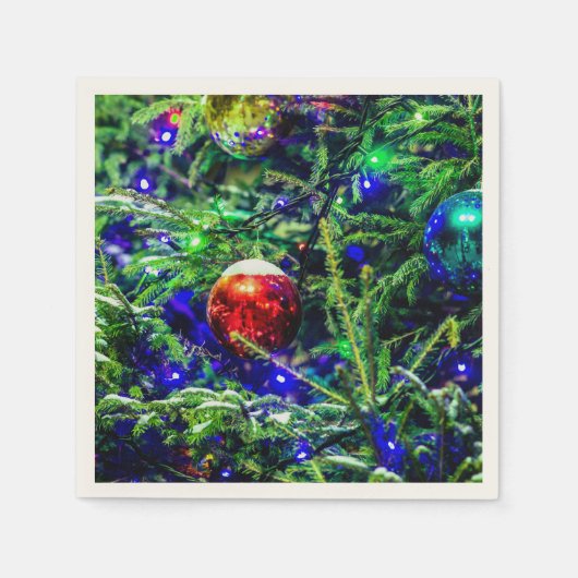 Green Christmas Tree Red Ball Serviette (Vorderseite)