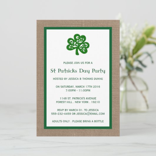 Green Clover & Burlap St. Patrick's Day Einladung (Stehend Vorderseite)