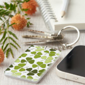 Green Clover in a Variety of Shades Schlüsselanhänger (Vorderseite rechts)