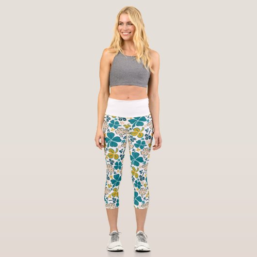 Green Clover Kleeblatt Pattern St Patrick`s Day Capri Leggings (Vorderseite)
