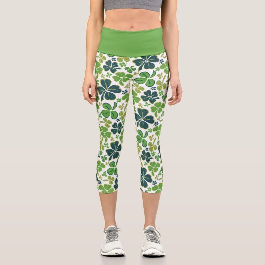Green Clover Kleeblatt Pattern St Patrick`s Day Capri Leggings (Vorderseite)