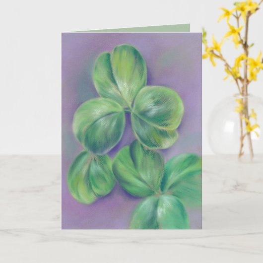 Green Clover Kleeblatts am Lila St. Patrick's Day Karte (Gelbe Blume)