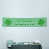 Green Clover Ribbon von Kenneth Yoncich Banner (Messeveranstaltung)