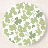 Green Cloverleaf St Patrick Day Garden Getränkeuntersetzer (Vorne)