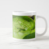 Green Cricket Camouflage Tasse (Rechts)