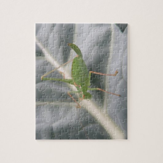 Green Cricket Macro Puzzle (Vertikal)