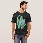 Green Crystal Gemstone Crescent Moon Trees Aesthet T-Shirt (Vorne ganz)