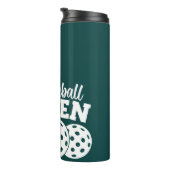 Green Custom Monogram Pickleball Queen Thermosbecher (Nach rechts gedreht)