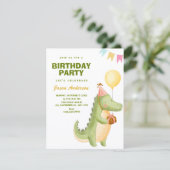 Green cute crocodile birthday einladung (Stehend Vorderseite)
