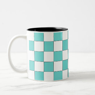 Green Cyan Chessboard Zweifarbige Tasse