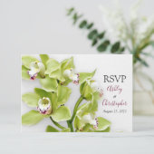 Green Cymbidium Orchid Wedding Reply RSVP Card (Stehend Vorderseite)