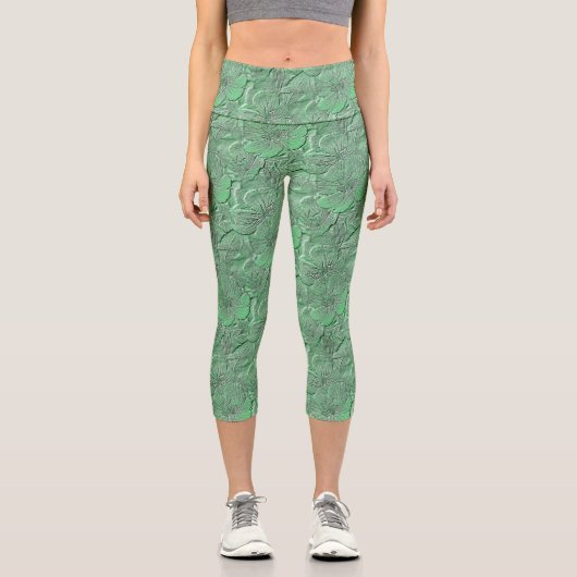 Green Daisy Blume Naturkunstmuster Capri Leggings (Vorderseite)