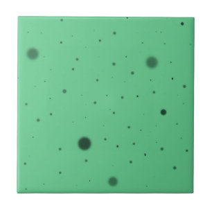 Green Dot Chaos Fliese