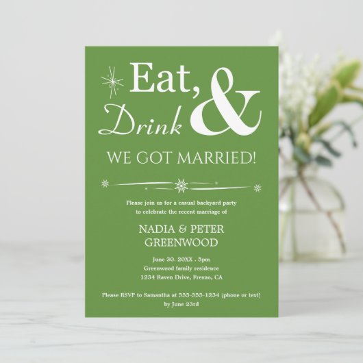 Green Eat Drink Wir Got Verheiratetes Elopement Pa Einladung (Stehend Vorderseite)