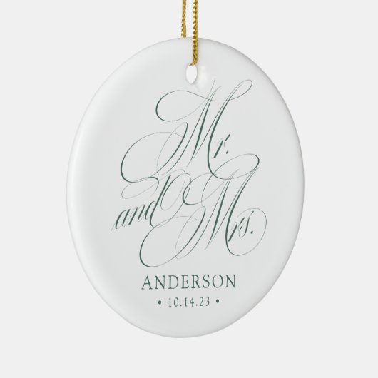 Green Elegant Script Neugeborene Weihnachten Keramik Ornament (Rechts)