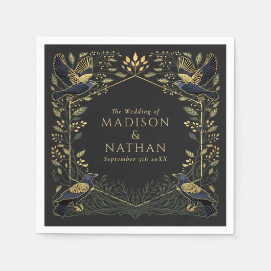 Green Enchanted Gothic Raven Floral Wedding Serviette (Vorderseite)
