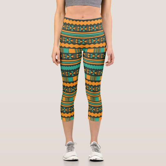 Green Ethnic Aztec Capri Leggings (Vorderseite)